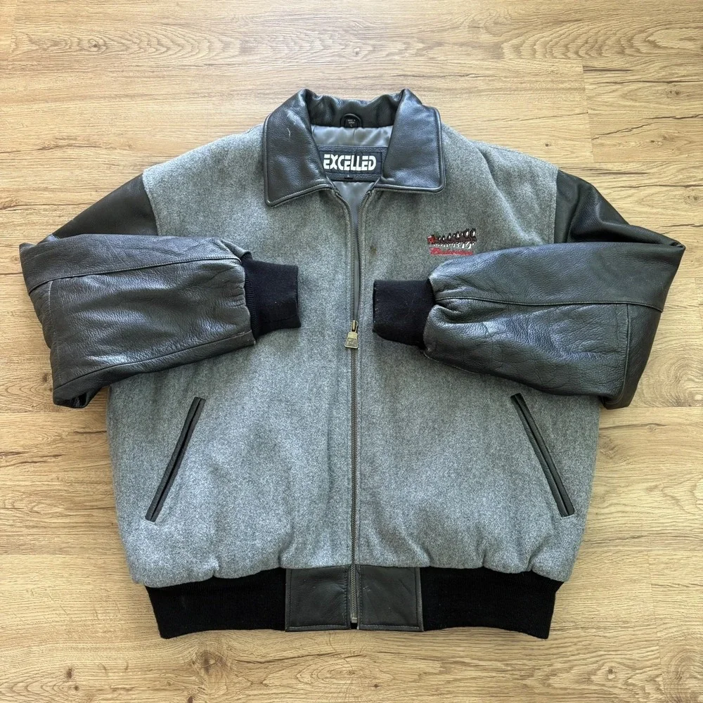 Vintage Excelled Anheuser-Busch Budweiser Size Large‎ Leather Jacket
